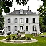 Du Chatel Les Billettes Hotel Nangis