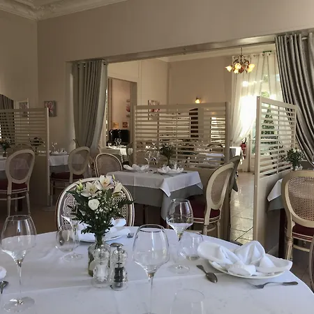 Du Chatel Les Billettes 3*