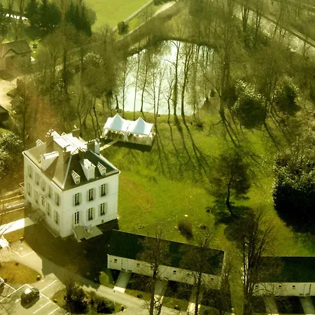 Du Chatel Les Billettes Hotell 3*