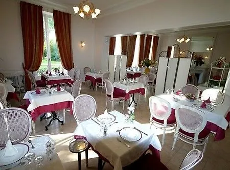 ホテル Du Chatel Les Billettes